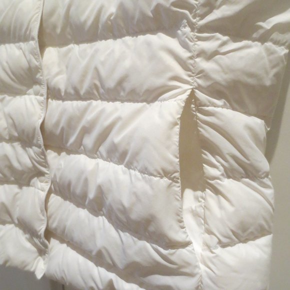 Vest - Picture 4 of 4